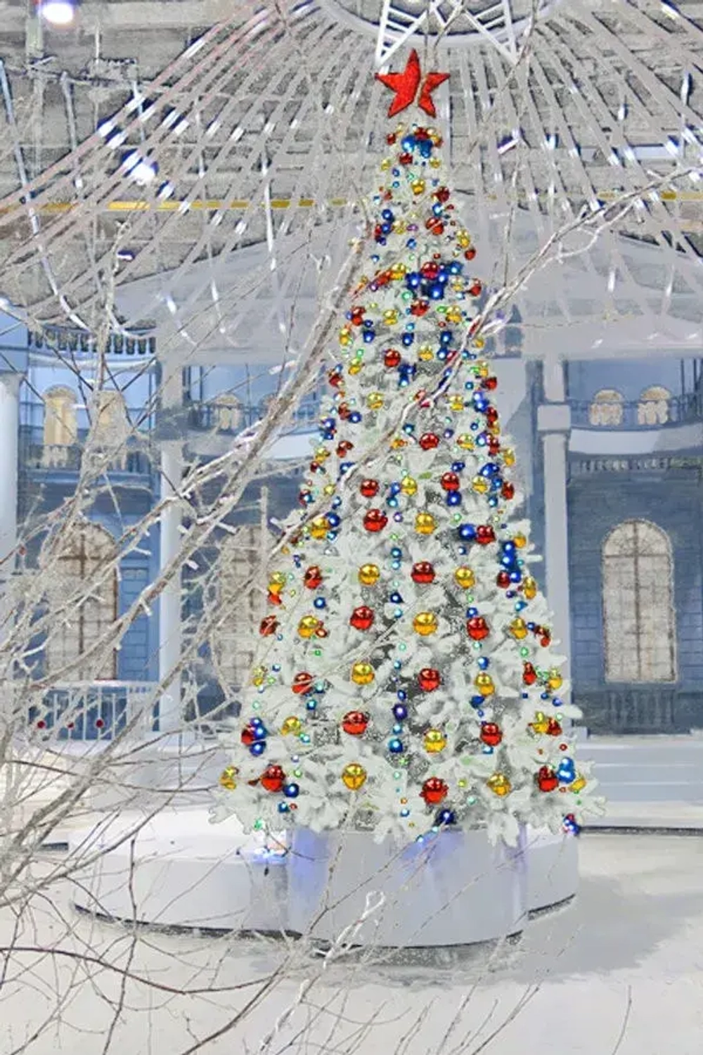 Искусственная ель Виктория Люкс белая, 8 м., ПВХ, уличная, ПромЕлка (VK800WLX)