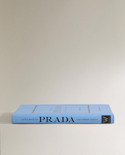 The Little Book of Prada. Иллюстрированная книга о модном доме Prada (на английском языке)
