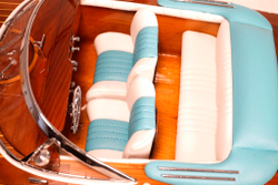 Яхта 64х20х19см Authentic Models Aquarama