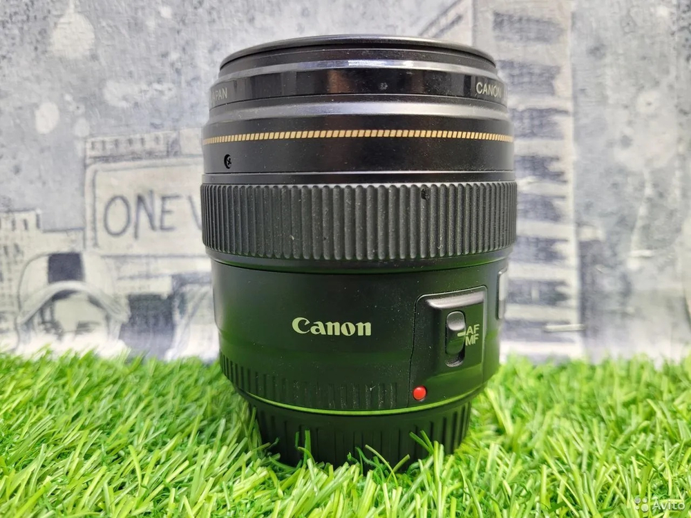 Объектив Canon EF 100mm F2 USM Покупка/Продажа