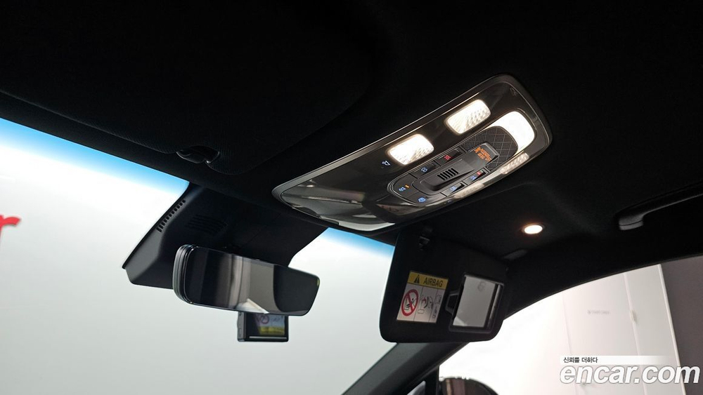 Genesis GV70 2.5T Бензин 2WD (04.2021)