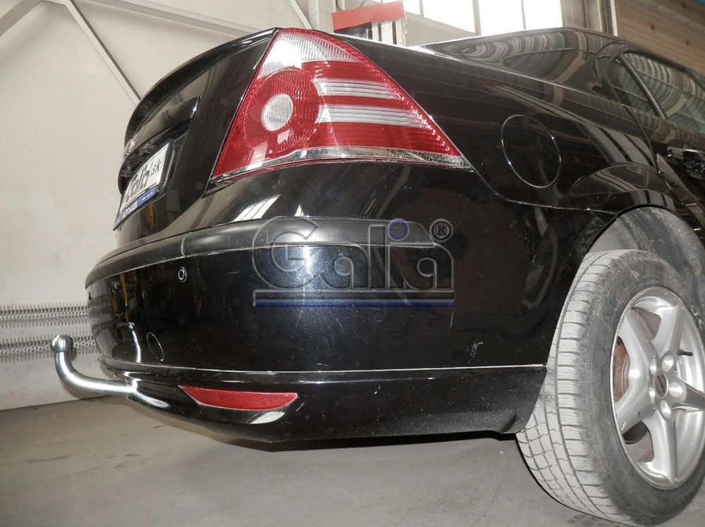 Фаркоп оцинкованный Galia F097C для Ford Mondeo седан/хетчбек 2000-2006(паспорт и сертификат в комплекте)(без электрики)
