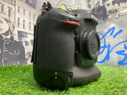 Nikon D4s 151.500 кадров
