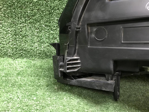 Фара правая Geely Tugella (2019-2024) LED