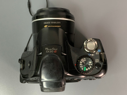 Canon PowerShot SX30 IS небольшой дефект экрана
