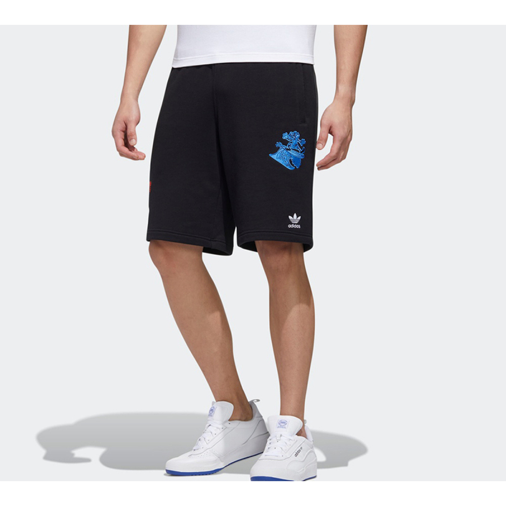 Шорты Adidas x Disney/, GP6479