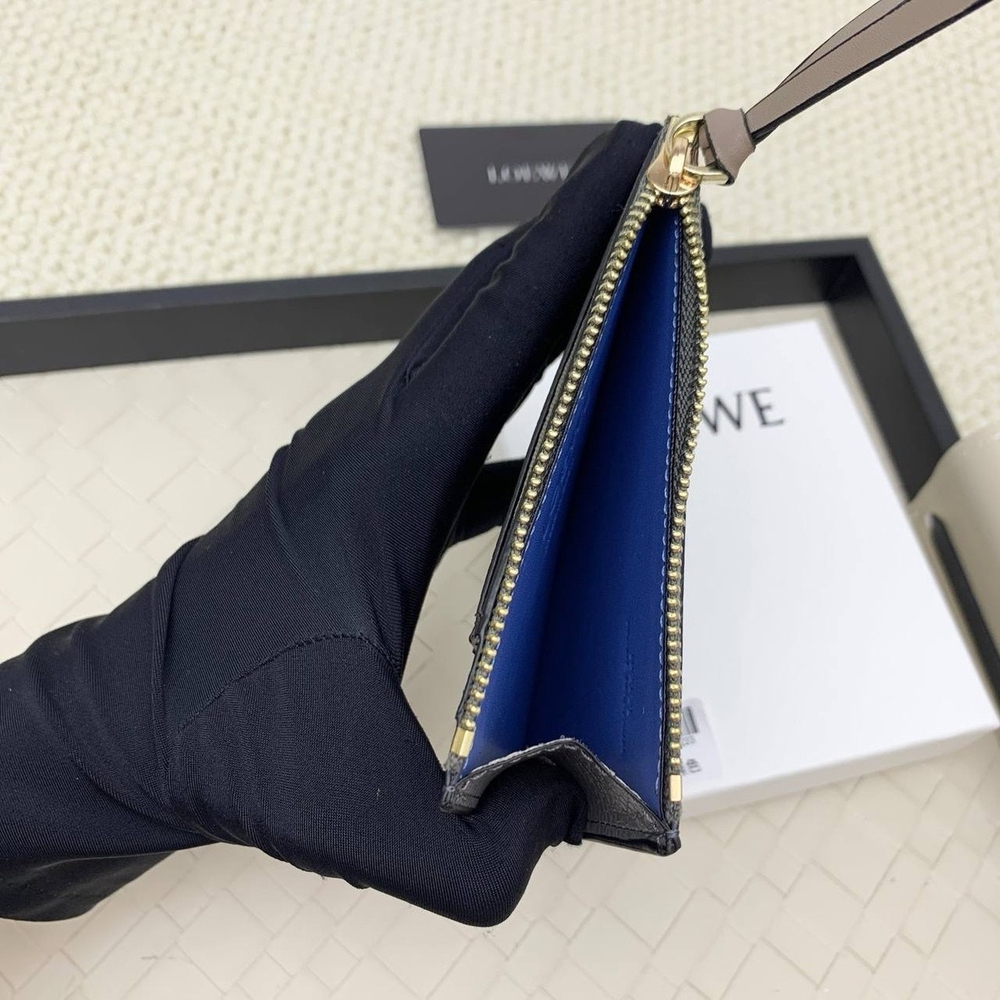 Картхолдер Loewe