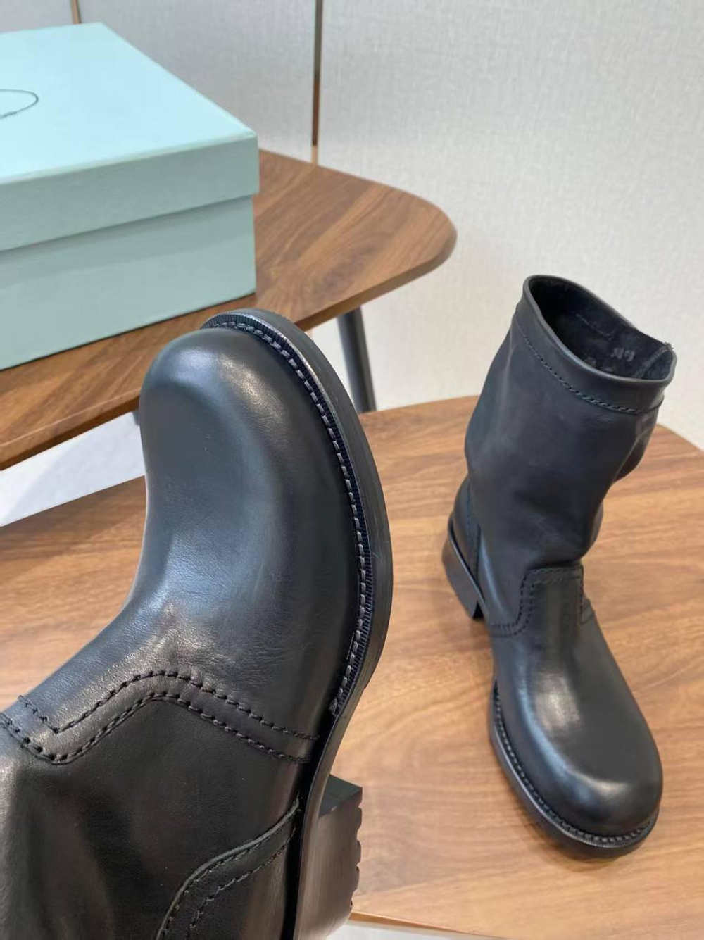 Ботинки Prada