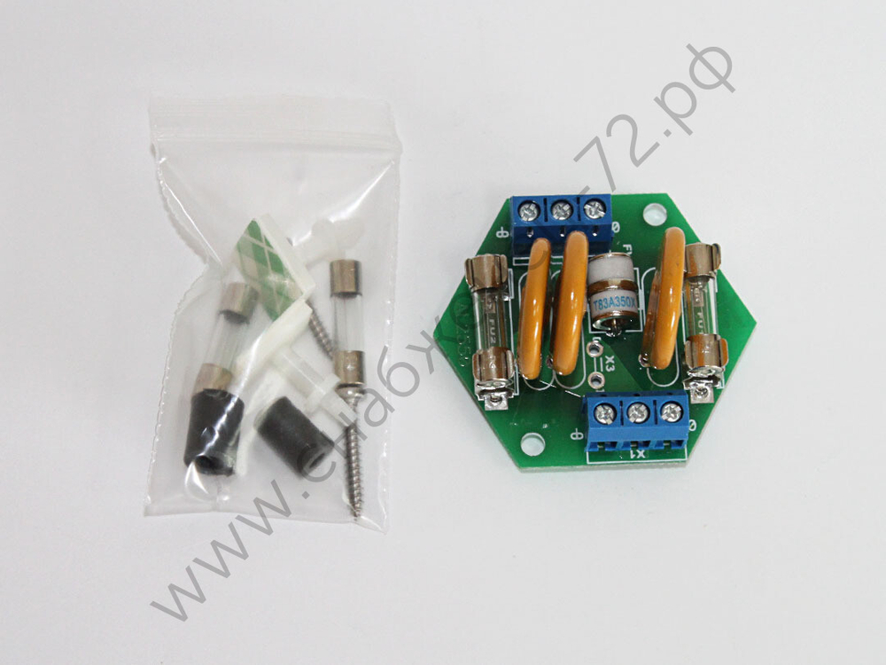 Альбатрос-220/500-AC  блок защиты электросети, УЗИП, 220В, 500ВА защита L-0-PE