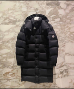 Пуховик Moncler