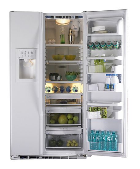 Холодильник General Electric PCG21MIFWW