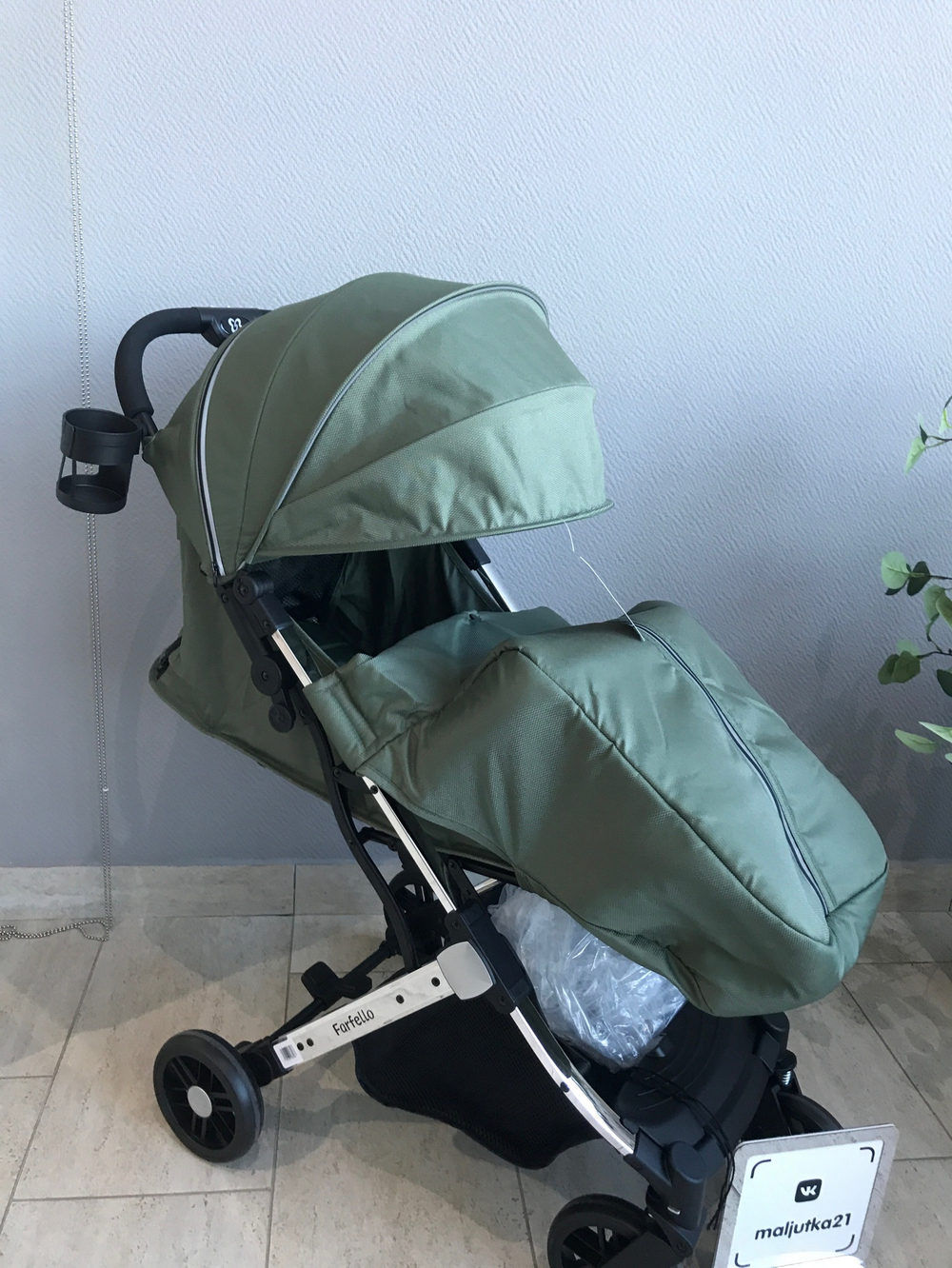 Kоляска детская прогулочная Farfello Comfy Go Comfort (Silver Green Chrome/Зелёный на серебре CG-103