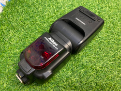 Nikon Speedlight SB-910 Покупка/Продажа
