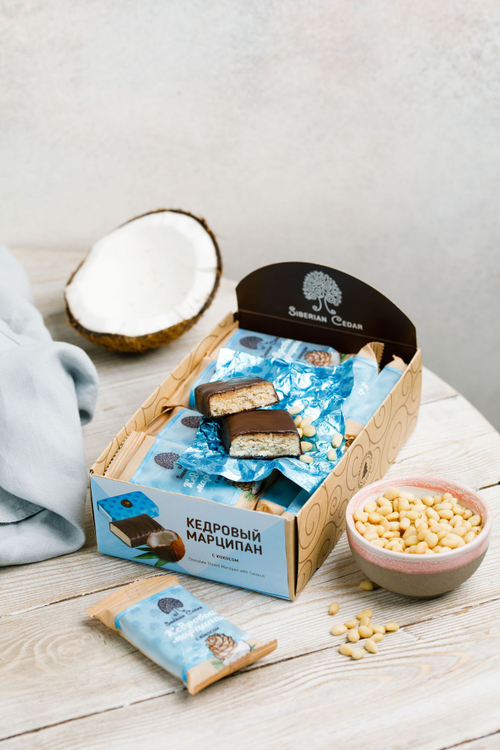 Кедровый марципан с Кокосом / шоу-бокс / 18 шт / 720 г / ТМ Сибирский кедр