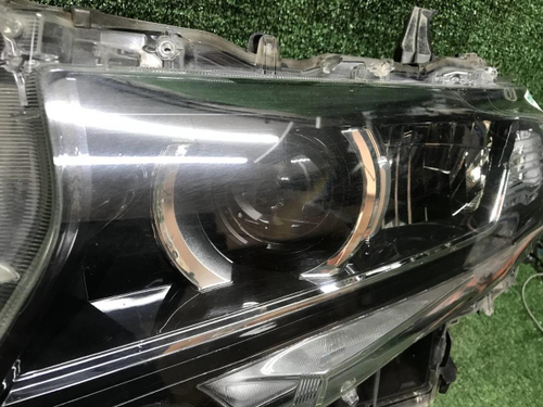 Фара левая Toyota LC Prado 150 (2017-н.в.) LED