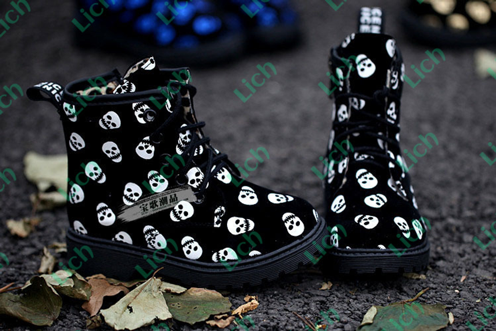 Ботинки детские на шнуровке с принтом черепа