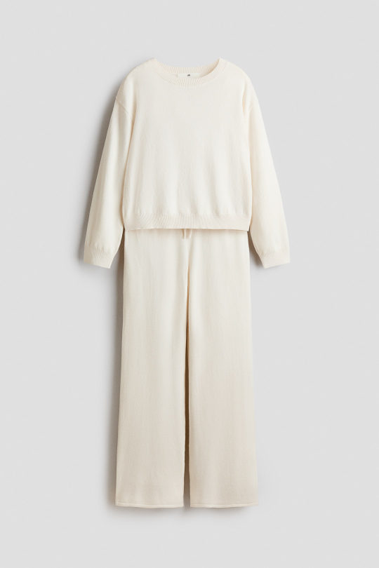 H&M Комплект из мягкого тонкого свитера и брюк, кремовый