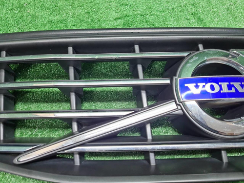 Решетка радиатора Volvo XC60 1 (2013-2017)