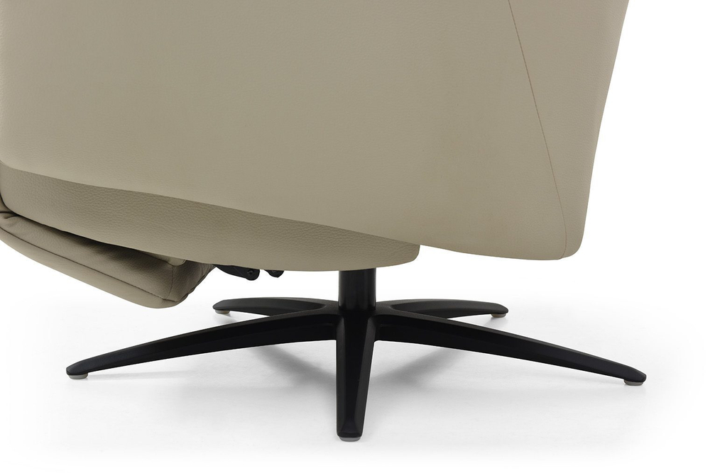 Кресло-реклайнер Rolf бежевое