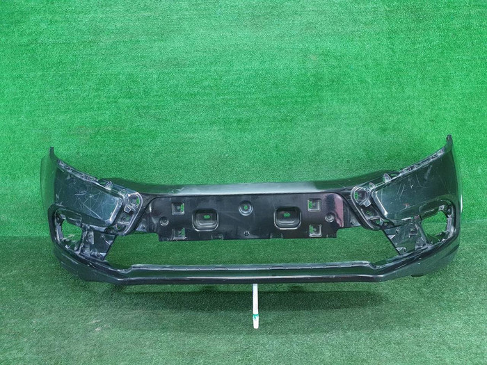 Бампер передний Lada Granta (2018-н.в.)
