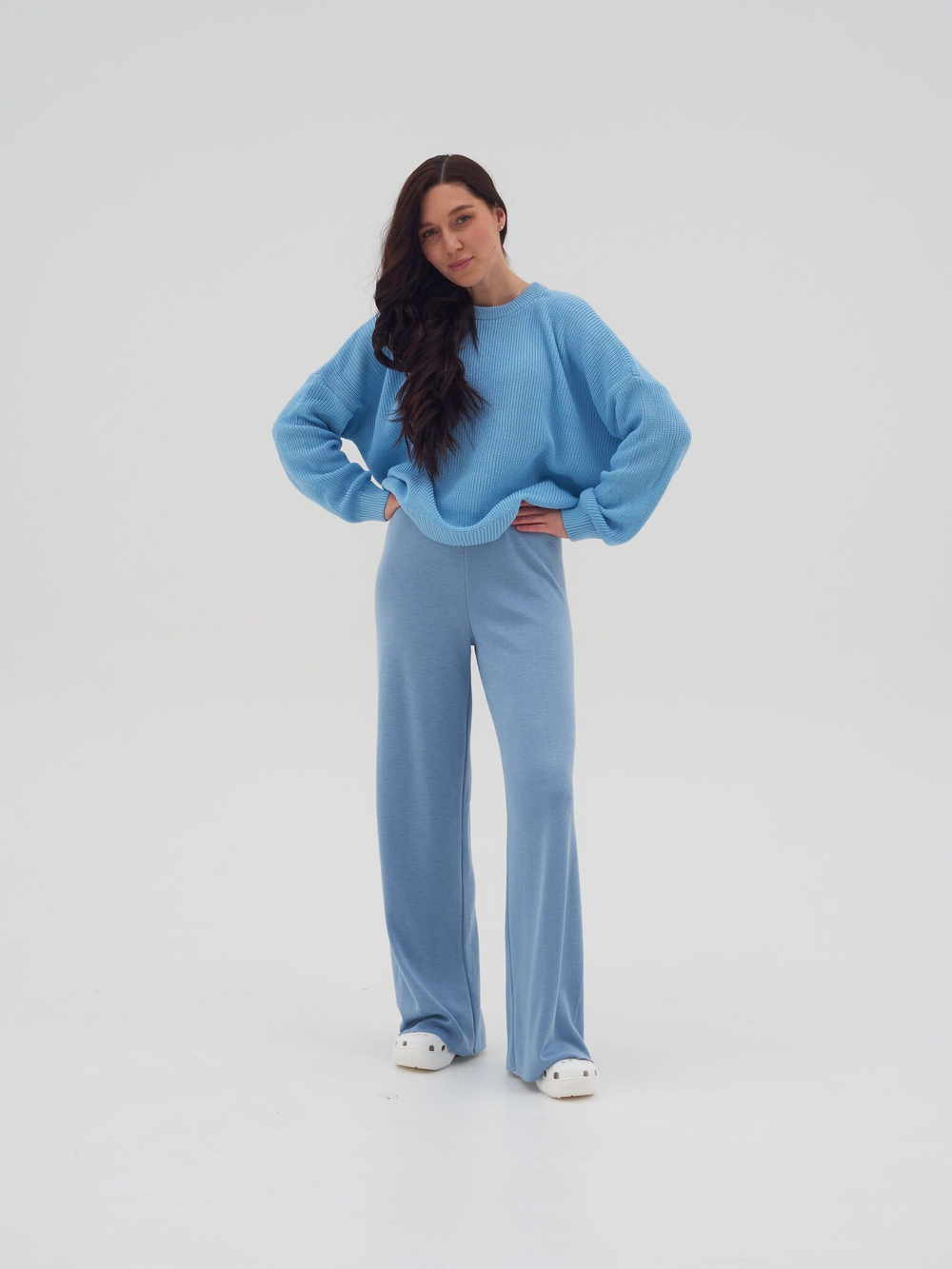 Брюки вязаные