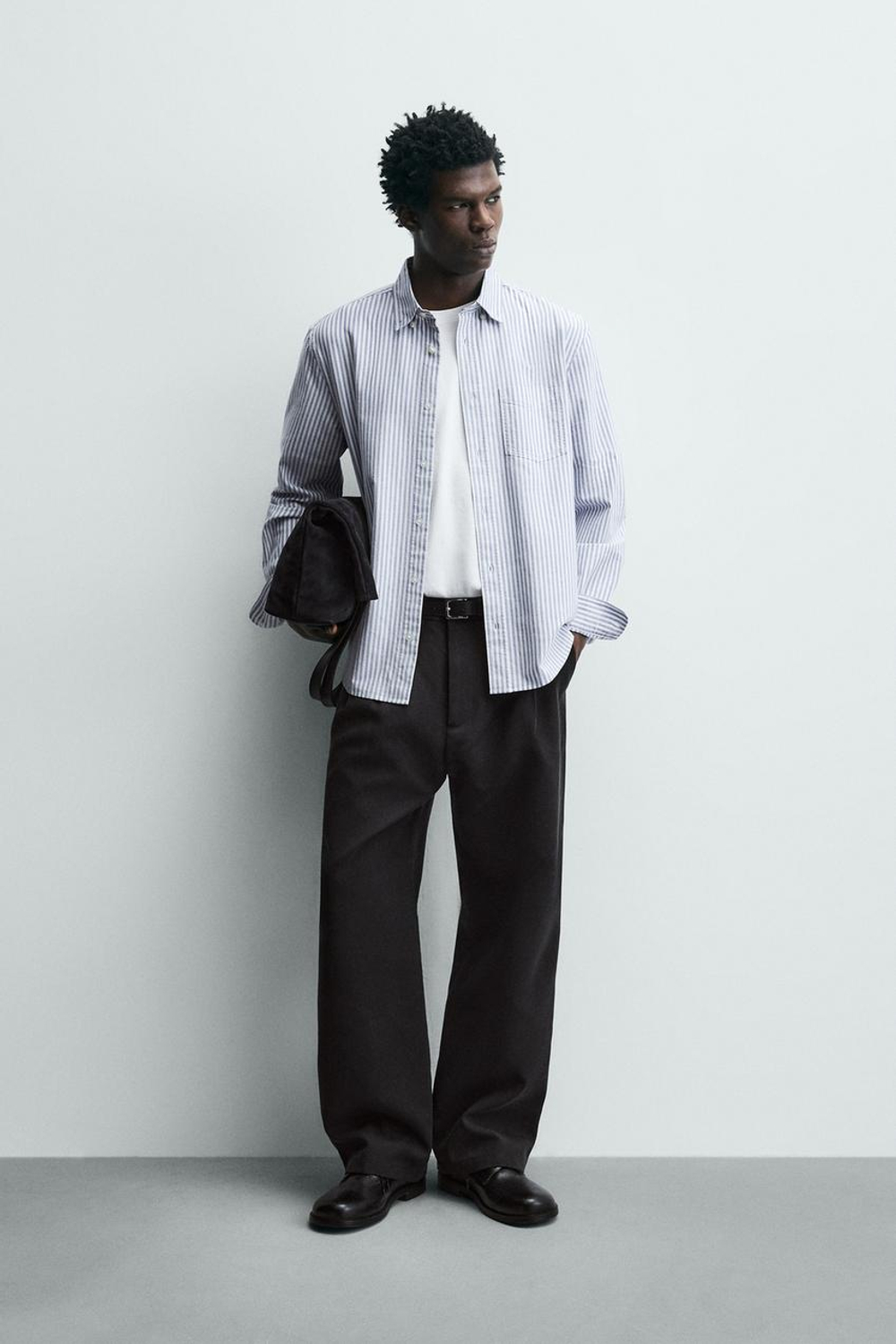 ZARA РУБАШКА С ФАКТУРНОЙ ОТДЕЛКОЙ, СИНИЙ/БЕЛЫЙ