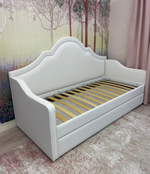 Детская мягкая кровать