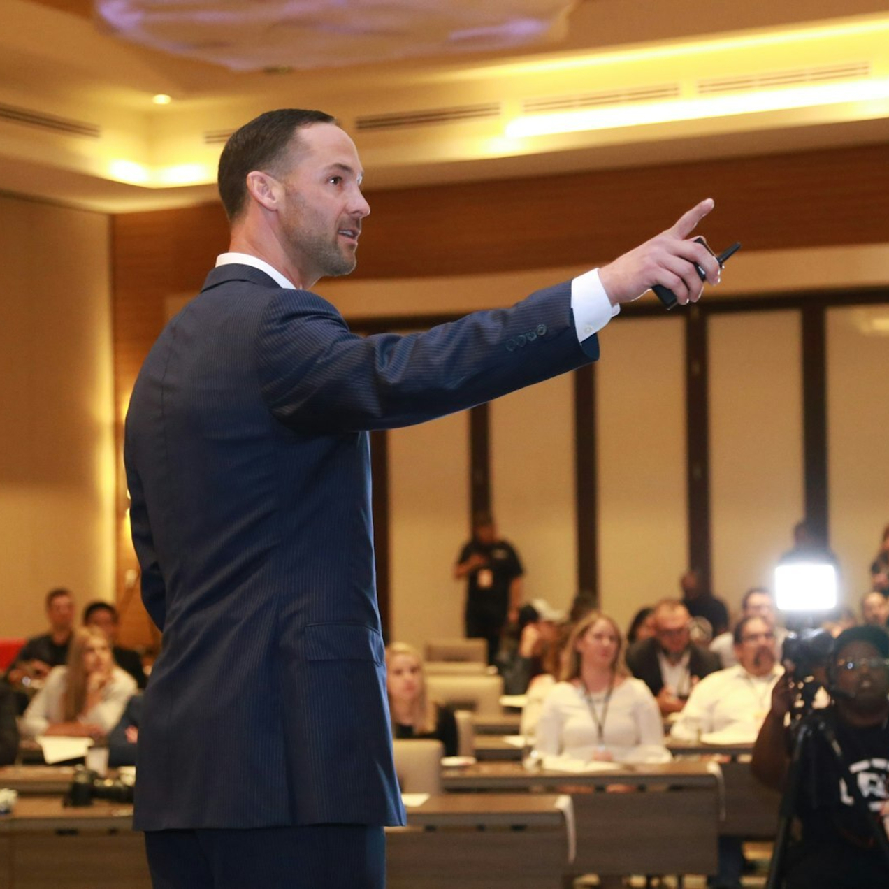 Получите квалифицированную помощь в сфере частной охранной деятельности уже сегодня!