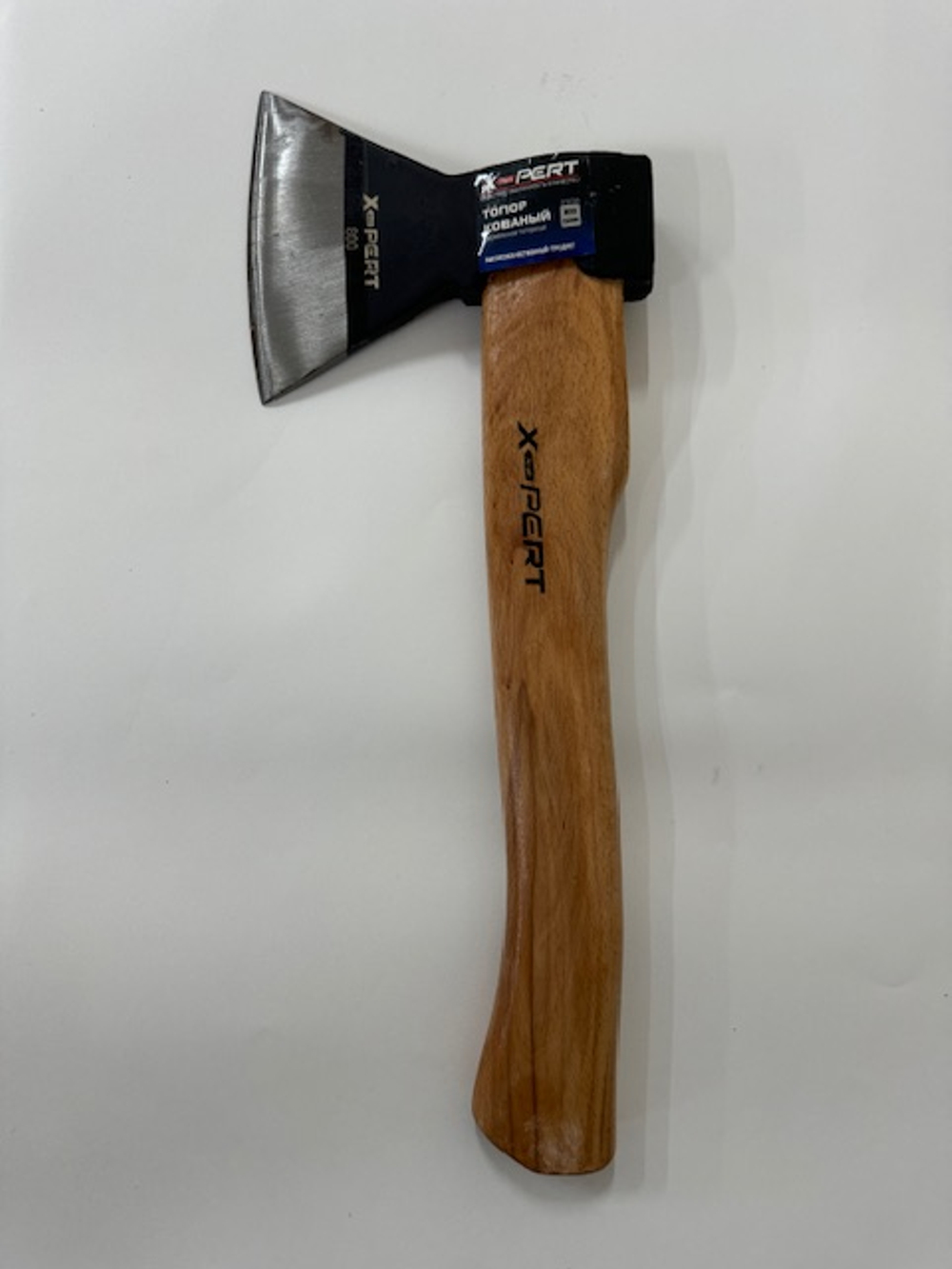 Топор с дерев. рукояткой 800гр X-PERT