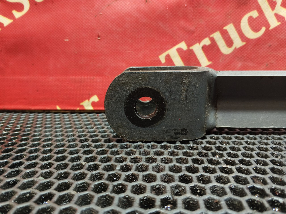 Стойка переднего стабилизатора 2020г.