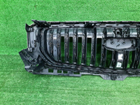 Решетка радиатора Geely Monjaro (2021-н.в.)