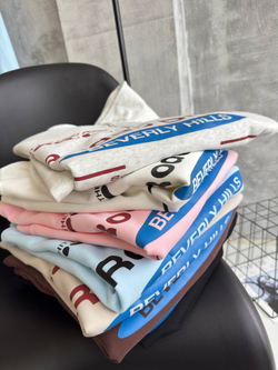 Костюм жен. 900 мел.