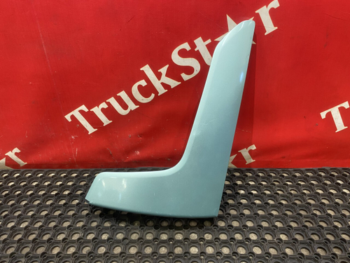 Дефлектор кабины левый 2024г