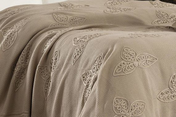 Набор с пледом и наволочками Grazie Home Alegra (бежевый)