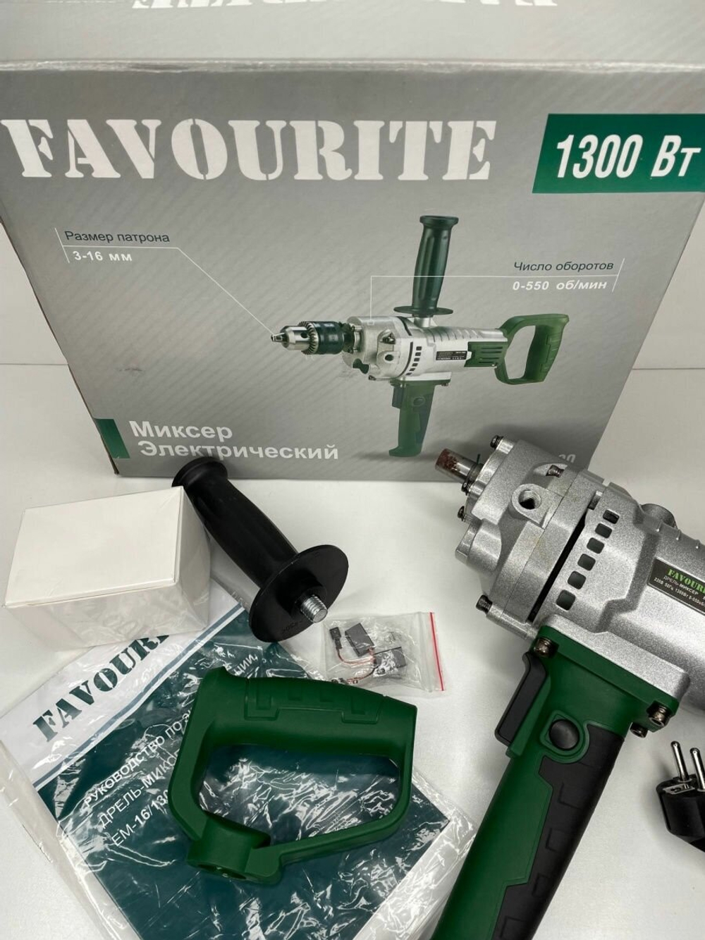 Строительный миксер FAVOURITE EM 16/1300, 1300 Вт зеленый/серый