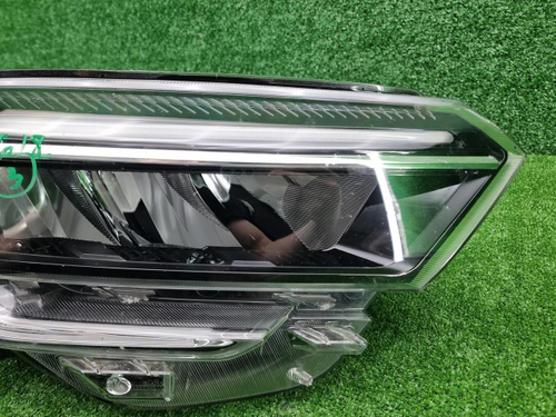 Фара правая Lada Vesta (2022-н.в.) LED