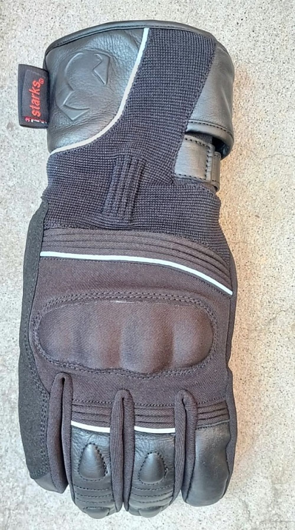 Haron / Черный