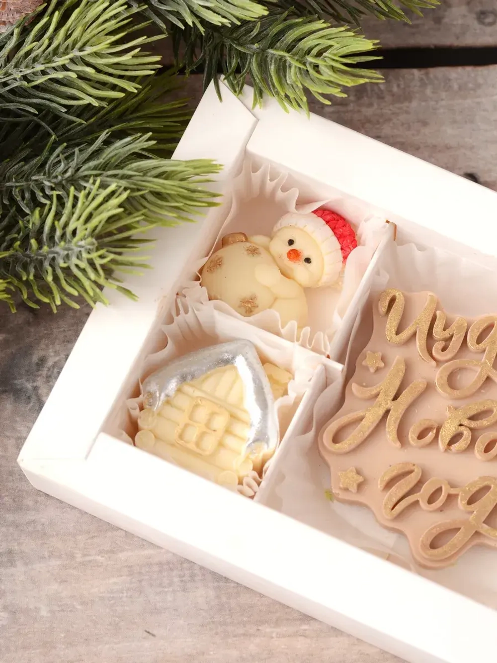 Набор шоколадный "Чудесного Нового Года" со снеговиком #1