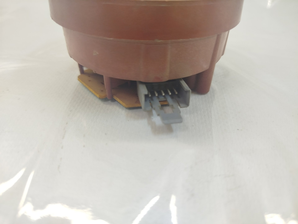 492 Датчик уровня воды (Прессостат) для стиральной машины Bosch/Siemens 650/300 850/400 1370/880 б/у