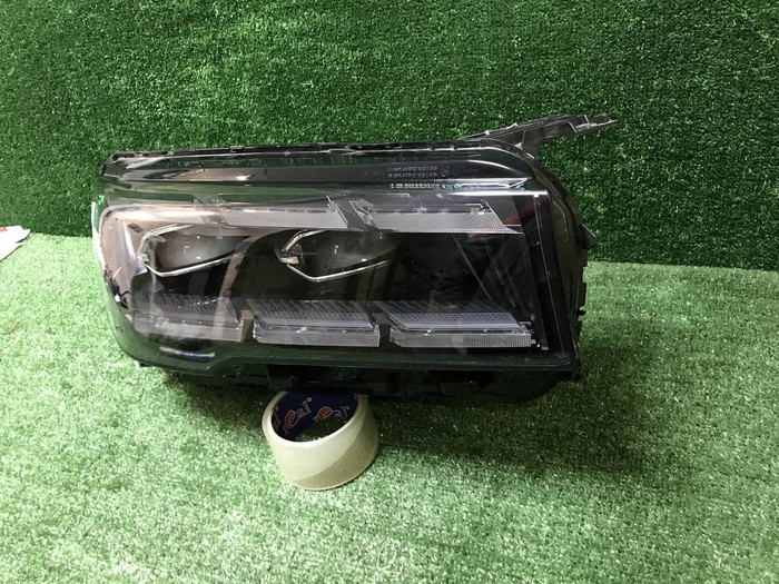 Битая Фара правая Geely Monjaro (2021-н.в.) LED