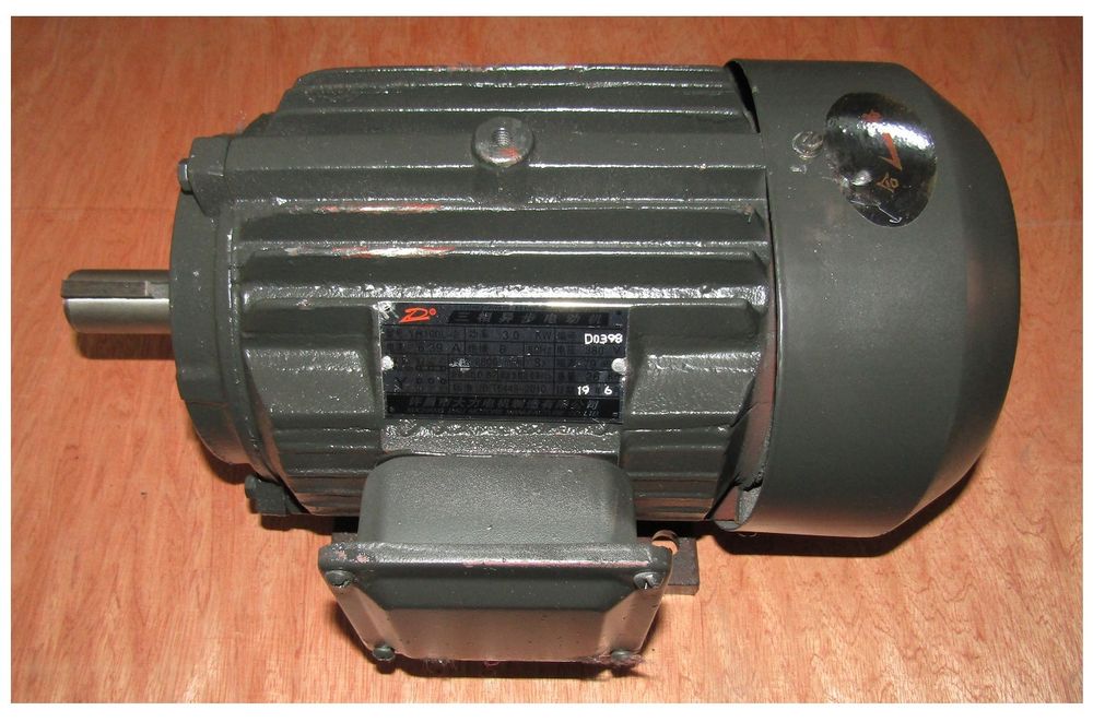 Электродвигатель ТСС GQ 40A/42A/Motor, (YH100L-2, N 3.0 kw, U 380V, n 2800 об/мин)