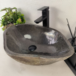 Раковина из речного камня RS-65076 56*37*15 0857