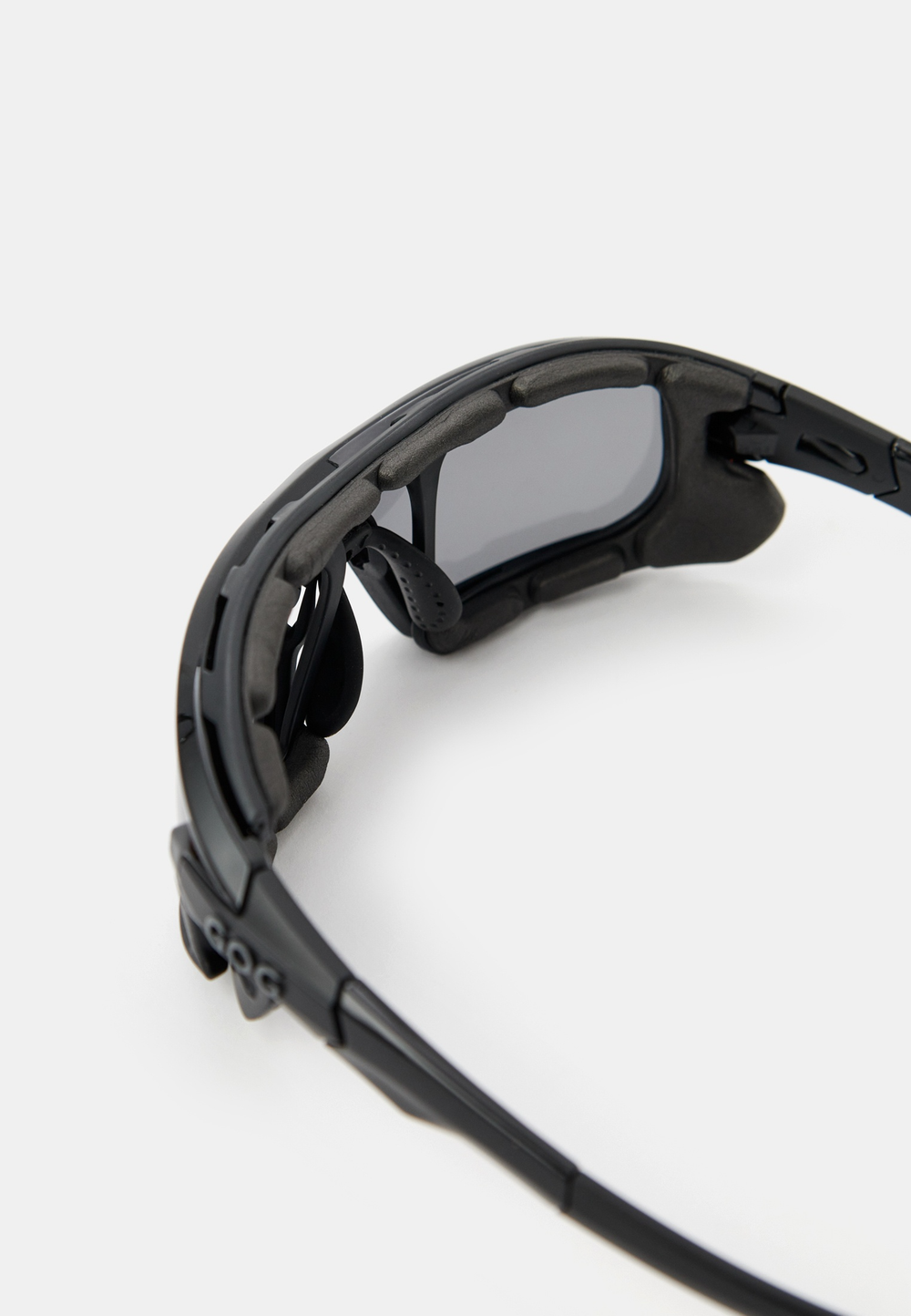 Спортивные очки GOG Glaze / Black / Polarized Smoke Lens