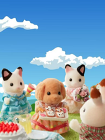 Игровой набор Sylvanian Families «Семья Той Пуделей» 5259 — оригинальные игрушки