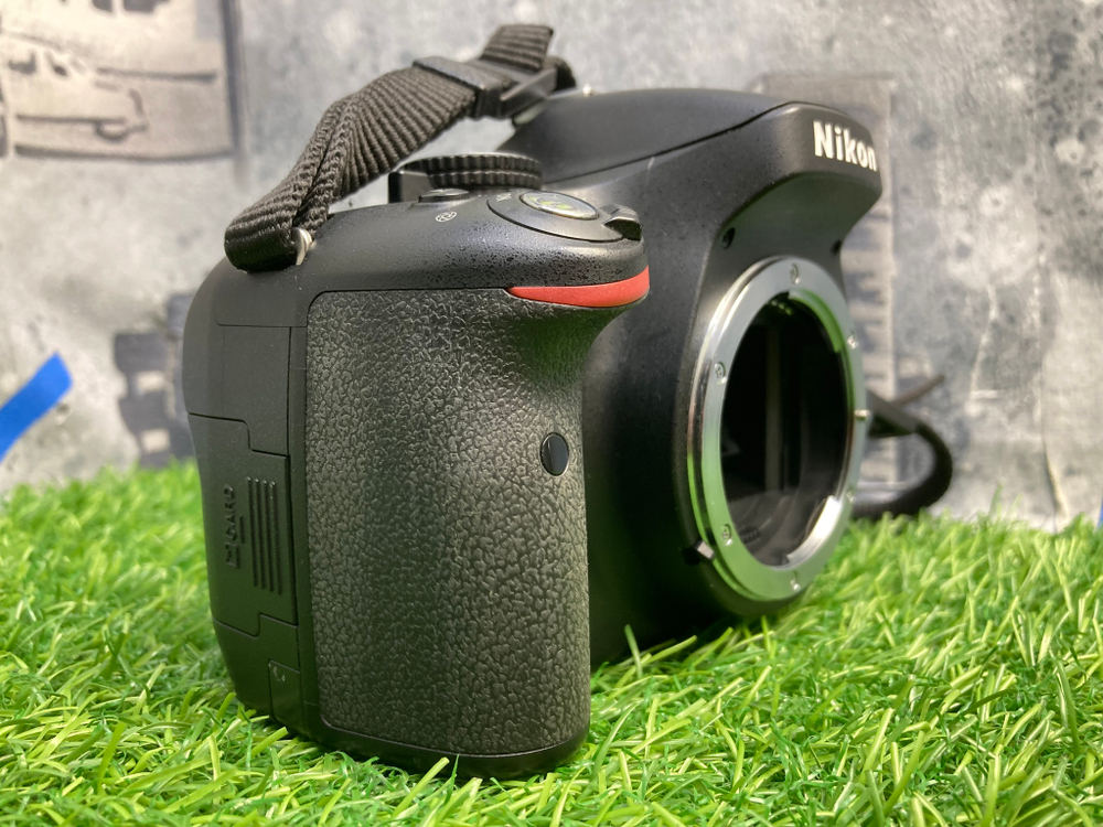 Nikon D5100 Kit 18-55mm 3.5-5.6G Покупка/Продажа