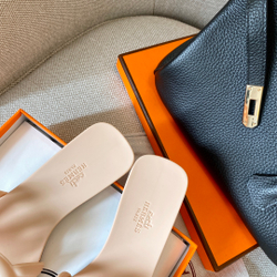 Hermes Aloha Sandal