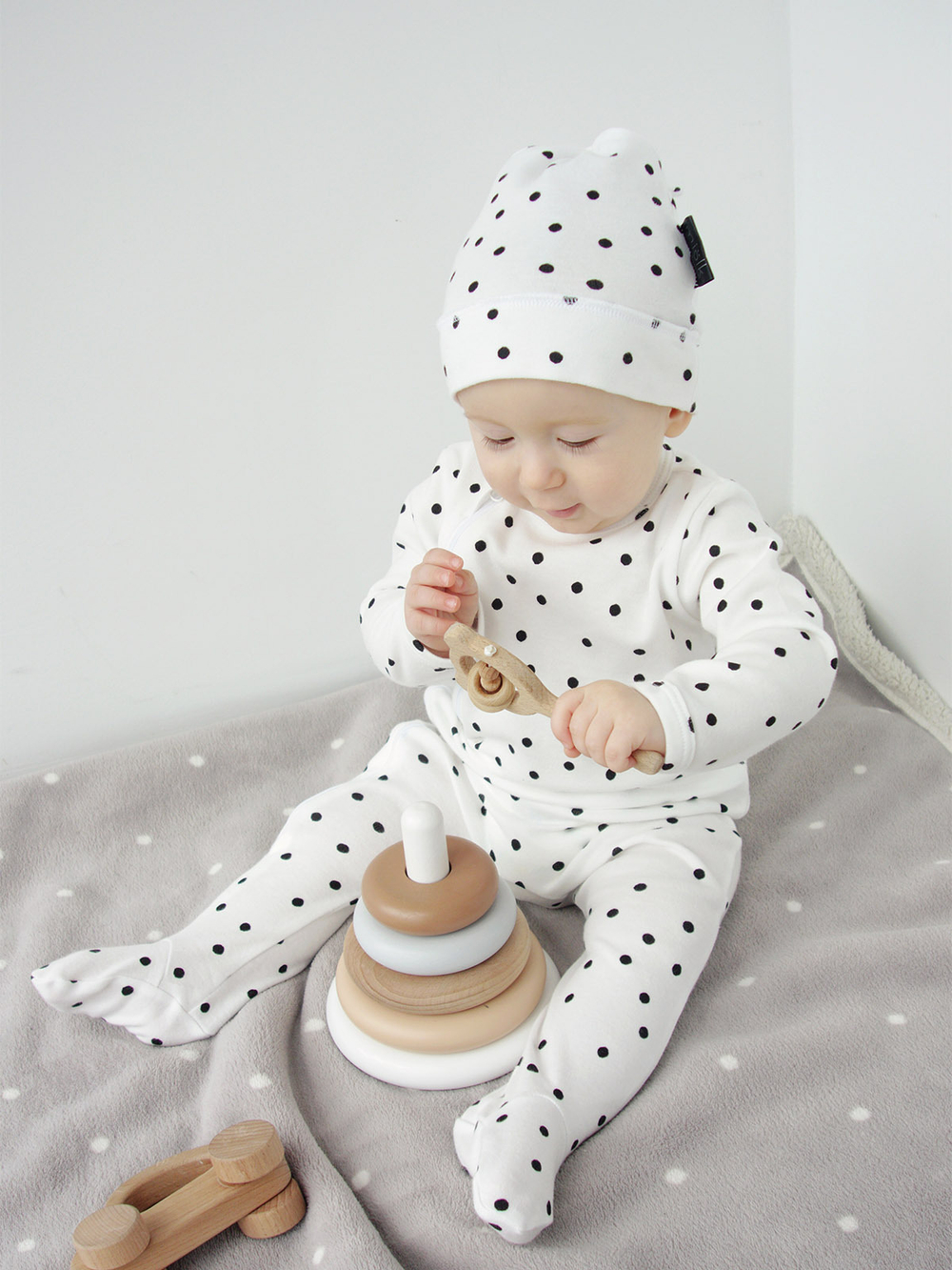 Шапочка Mjölk Горошки, уценка