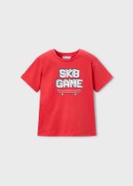 две футболки с шортами