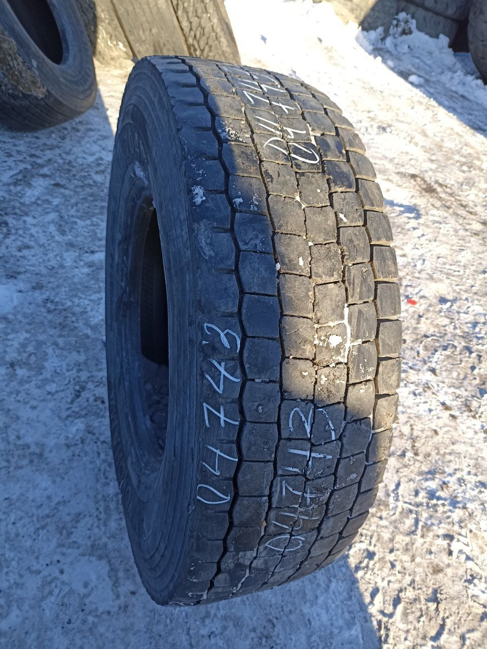 315/80R22.5 Yokohama 704R шина б/у