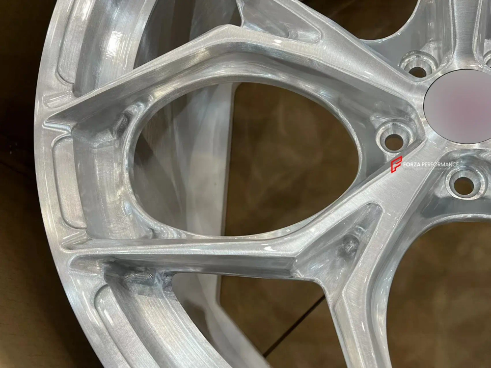 КОВАНЫЕ ДИСКИ ДЛЯ AUDI RSQ8 АУДИ